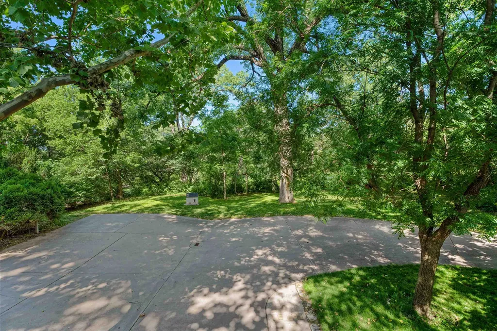 5739 N Sullivan Road Wichita KS 67204