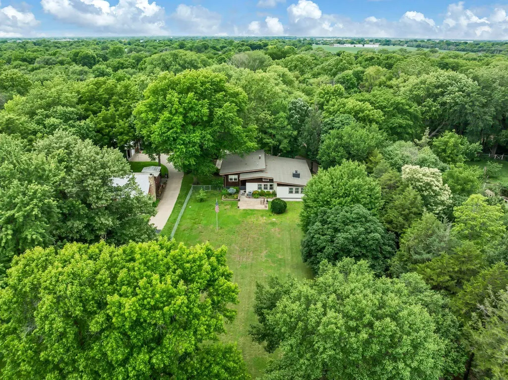 5739 N Sullivan Road Wichita KS 67204
