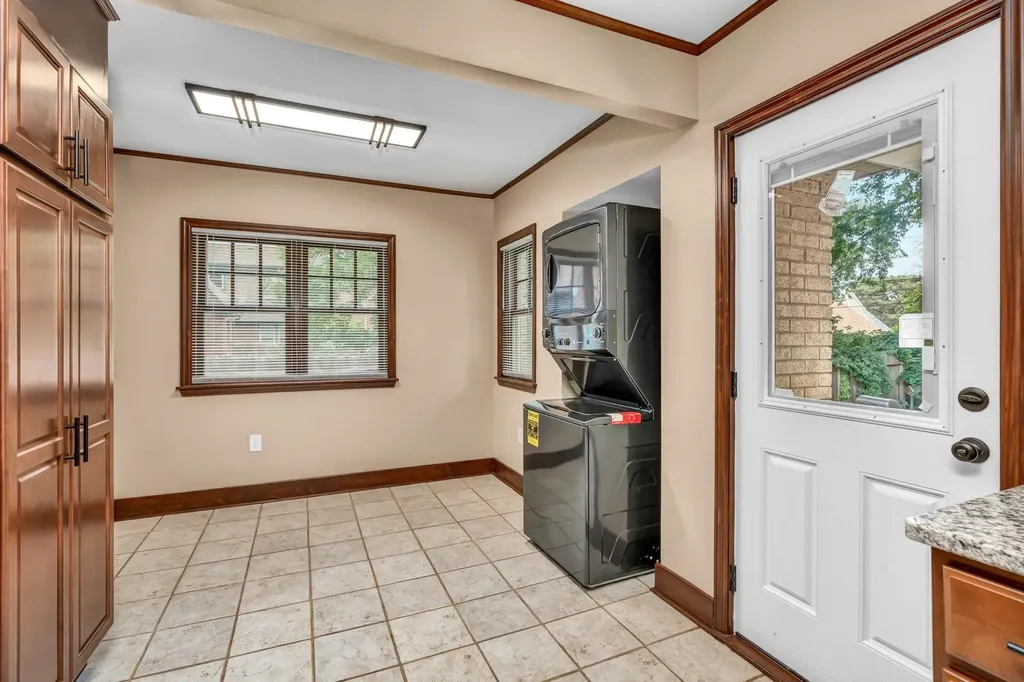 246 N Oliver Avenue Wichita KS 67208
