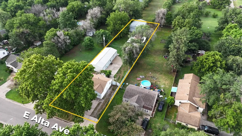 1515 E Alta Wichita KS 67216