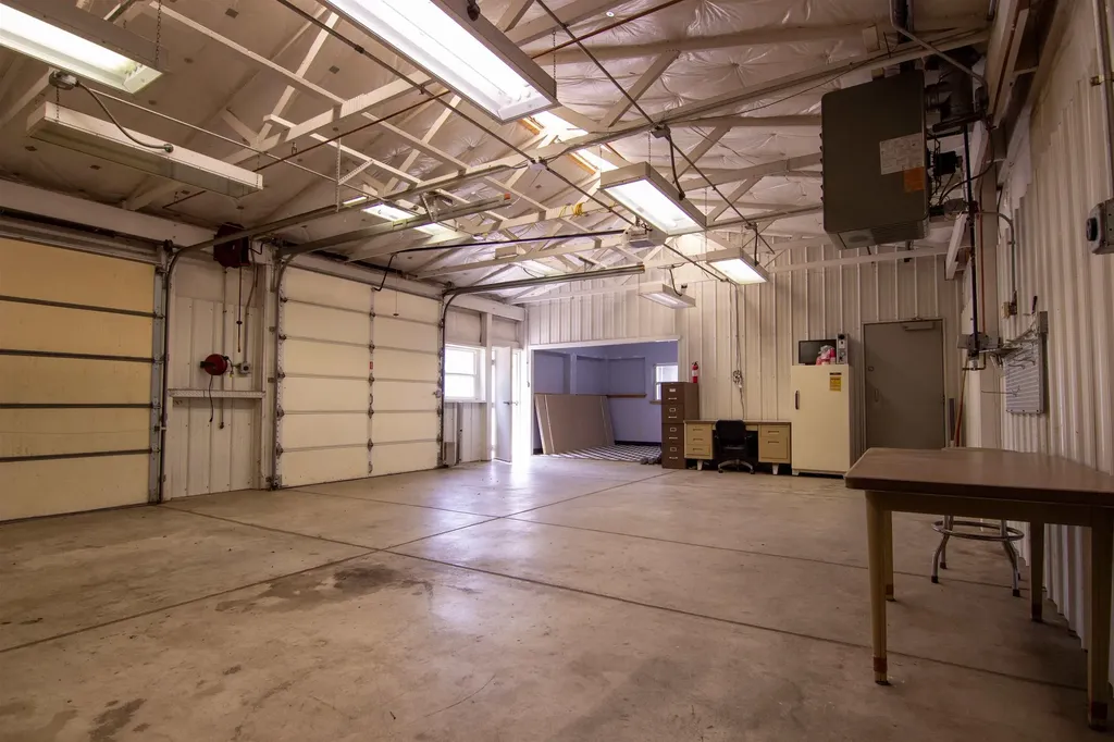 1515 E Alta Wichita KS 67216