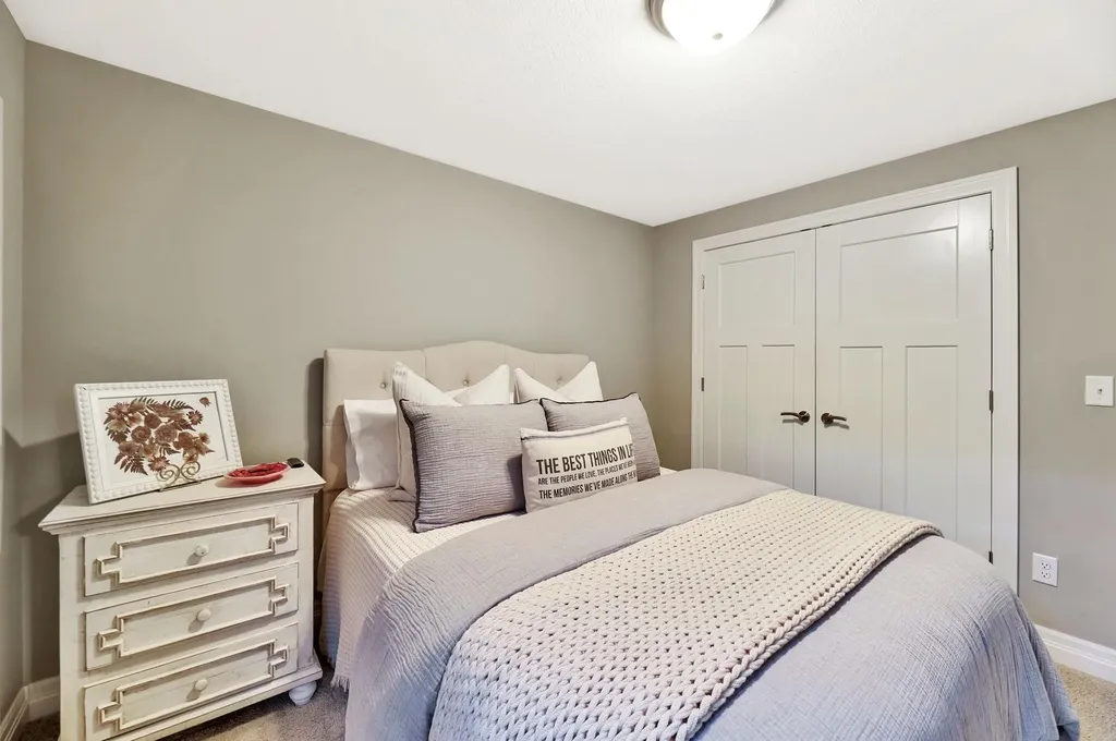 5191 N Cambridge Street Bel Aire KS 67226