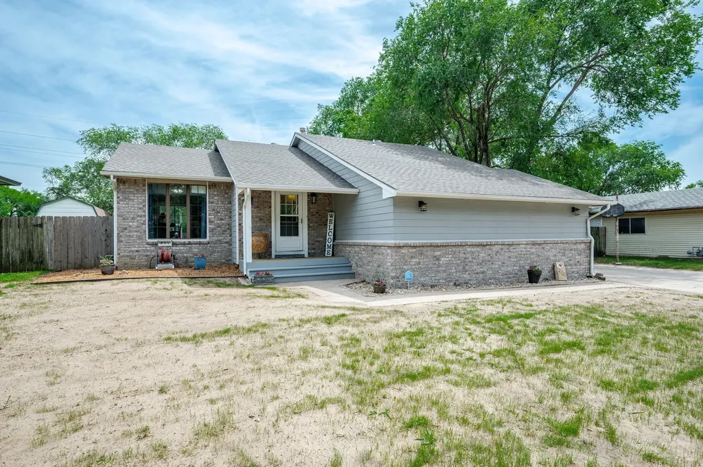 533 W Campus Avenue Wichita KS 67217