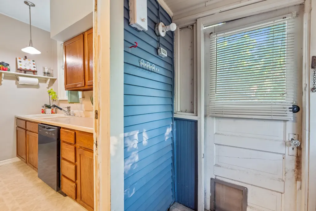 355 S Chautauqua Avenue Wichita KS 67211