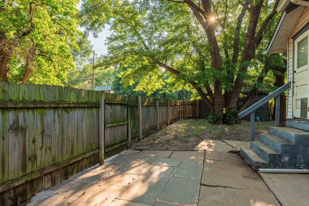 355 S Chautauqua Avenue Wichita KS 67211