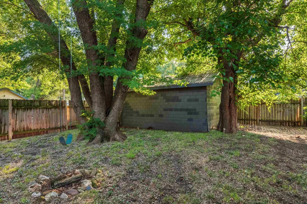 355 S Chautauqua Avenue Wichita KS 67211