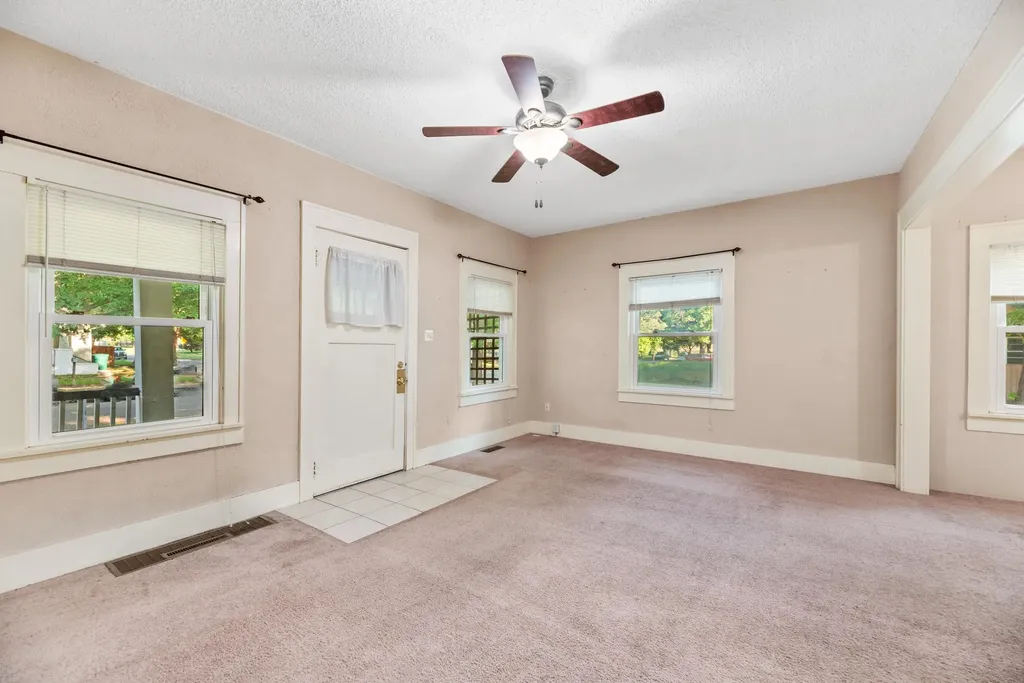 355 S Chautauqua Avenue Wichita KS 67211