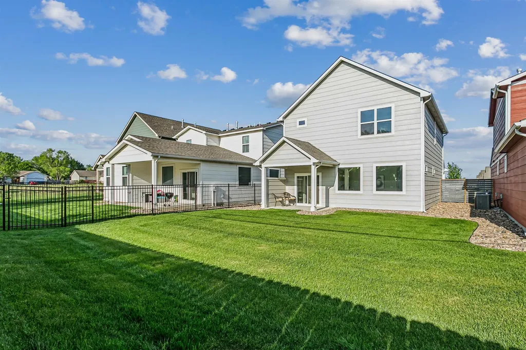 131 S Sunset Drive Andover KS 67002