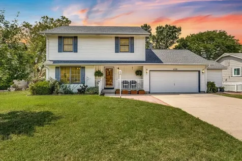4339 N Eagle Lake Drive Bel Aire KS 67220