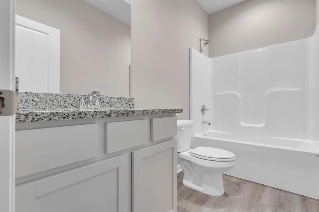 3139 E Highridge Court Park City KS 67219