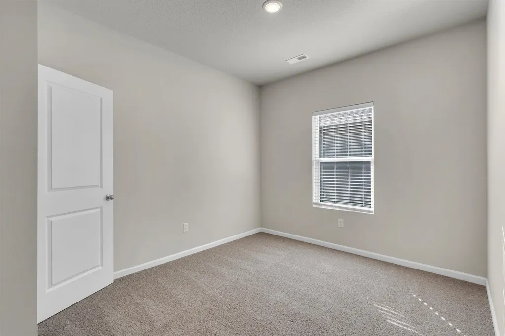 3139 E Highridge Court Park City KS 67219