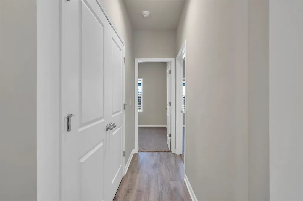 3139 E Highridge Court Park City KS 67219