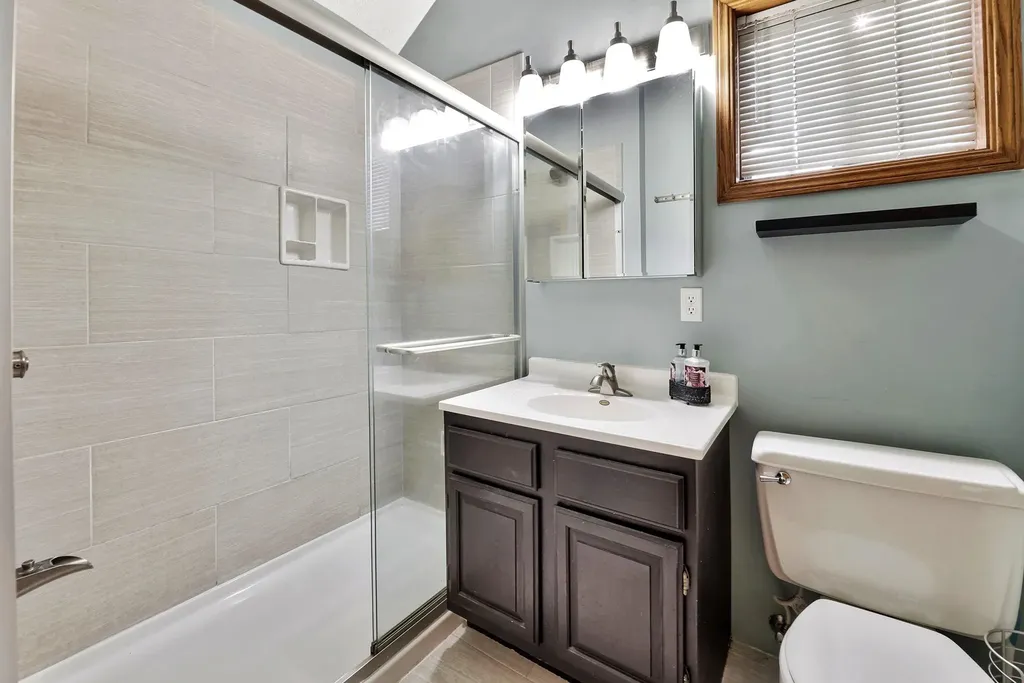4633 W Whitehall Street Wichita KS 67212