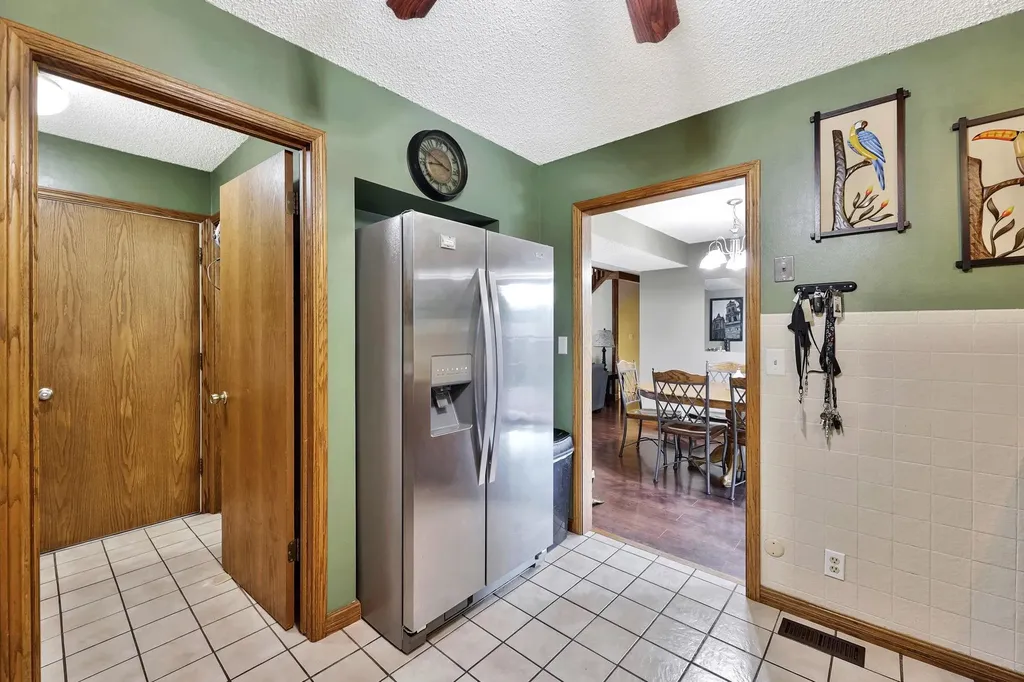 4633 W Whitehall Street Wichita KS 67212