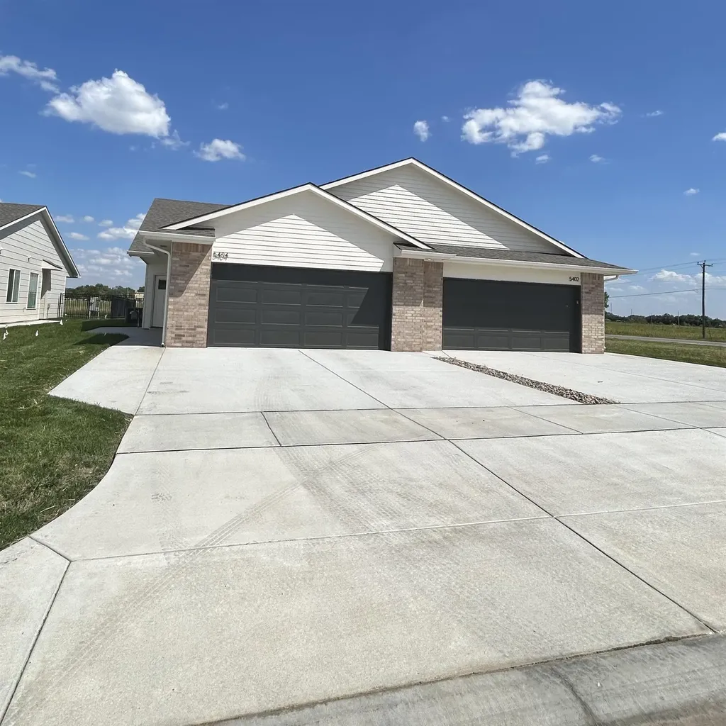 5510-5512 N Sandkey Court Wichita KS 67204