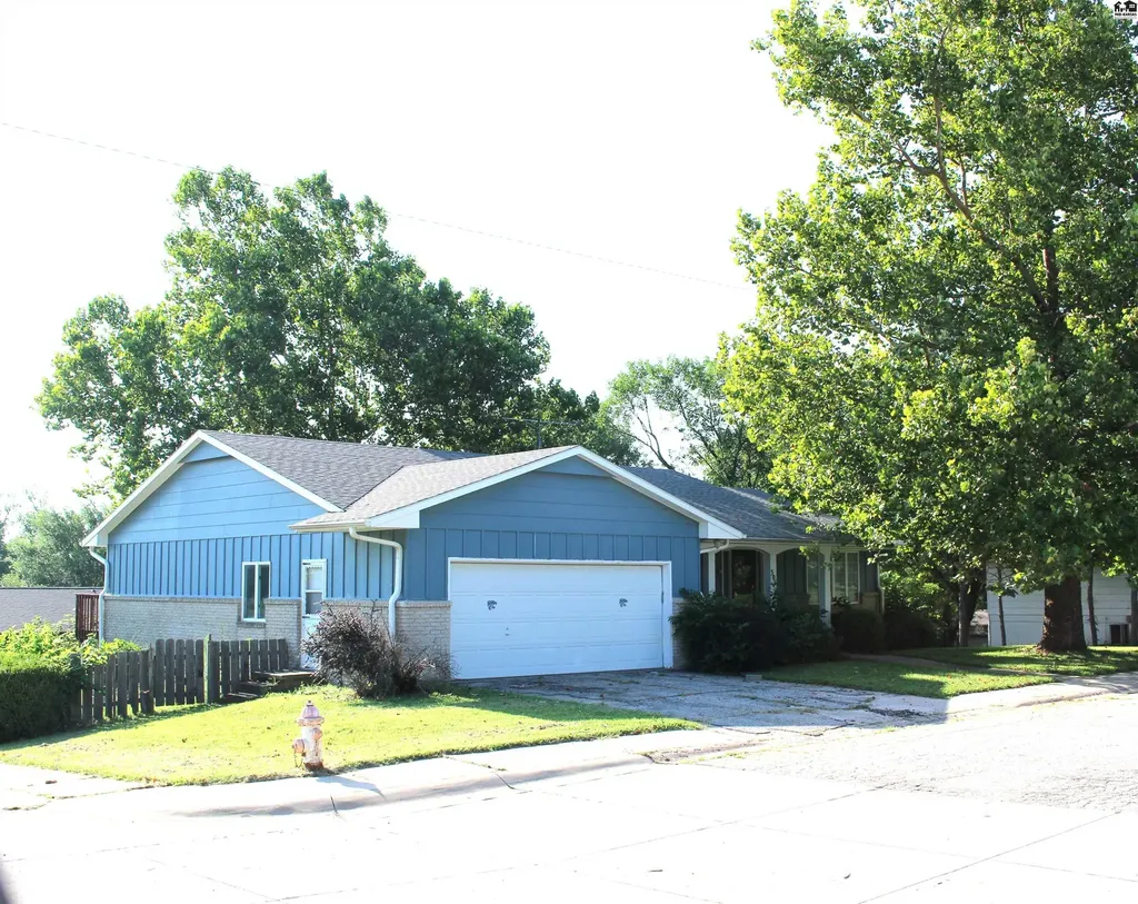 306 S Thorp Street Marion KS 66861