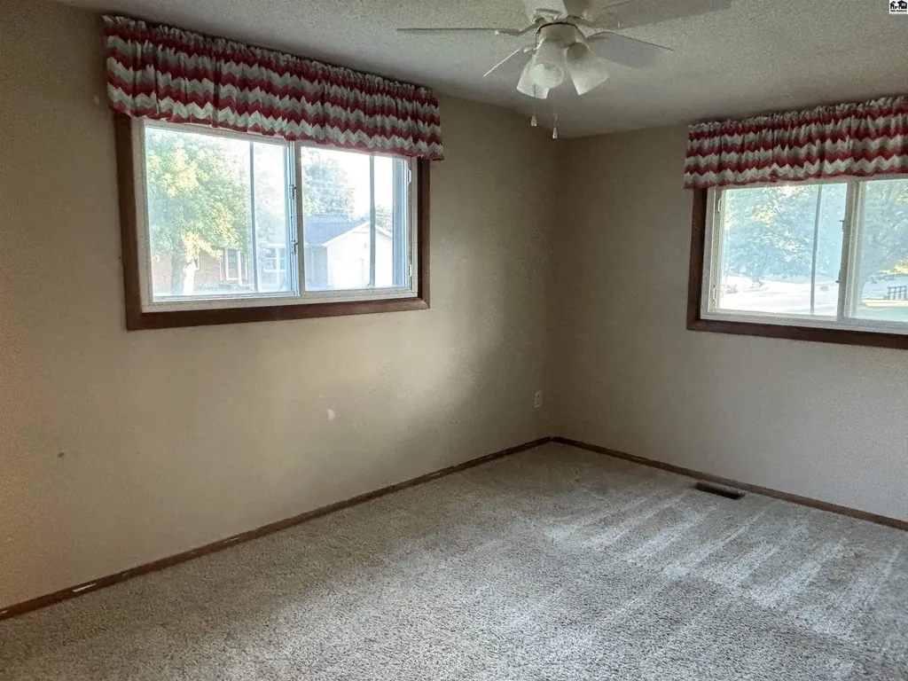1400 Briarwood Lane Mcpherson KS 67460