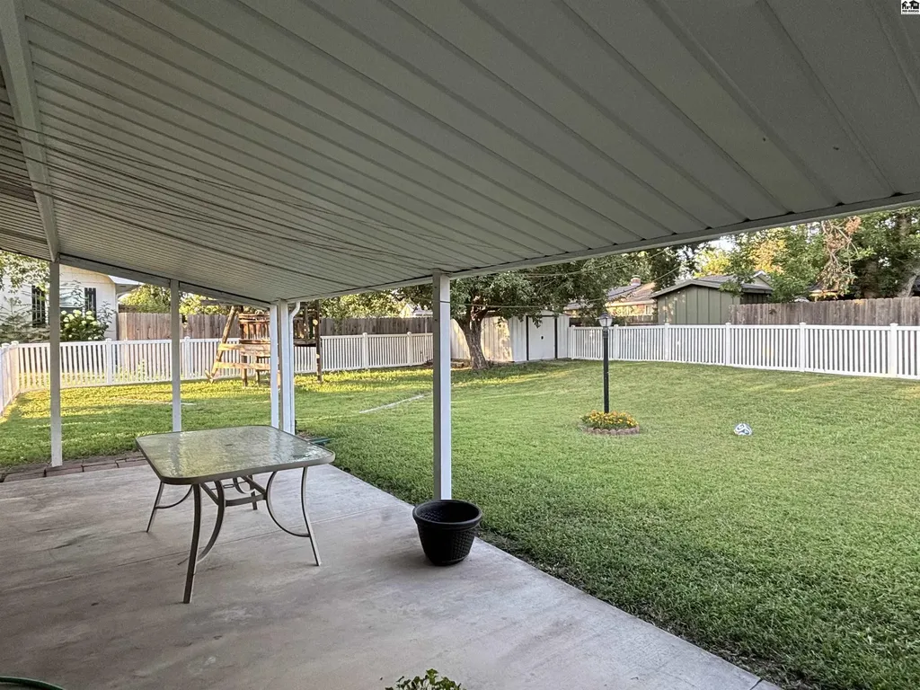1400 Briarwood Lane Mcpherson KS 67460