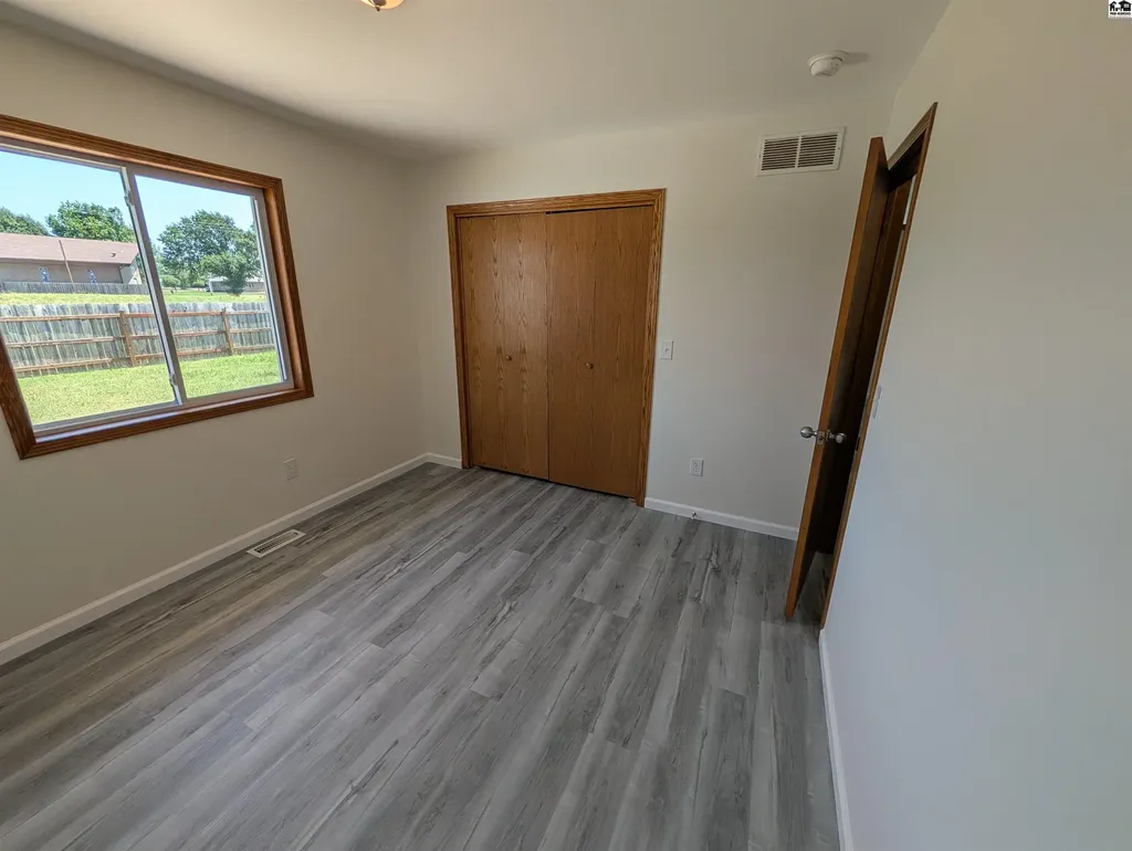 2402 N King Street Hutchinson KS 67502