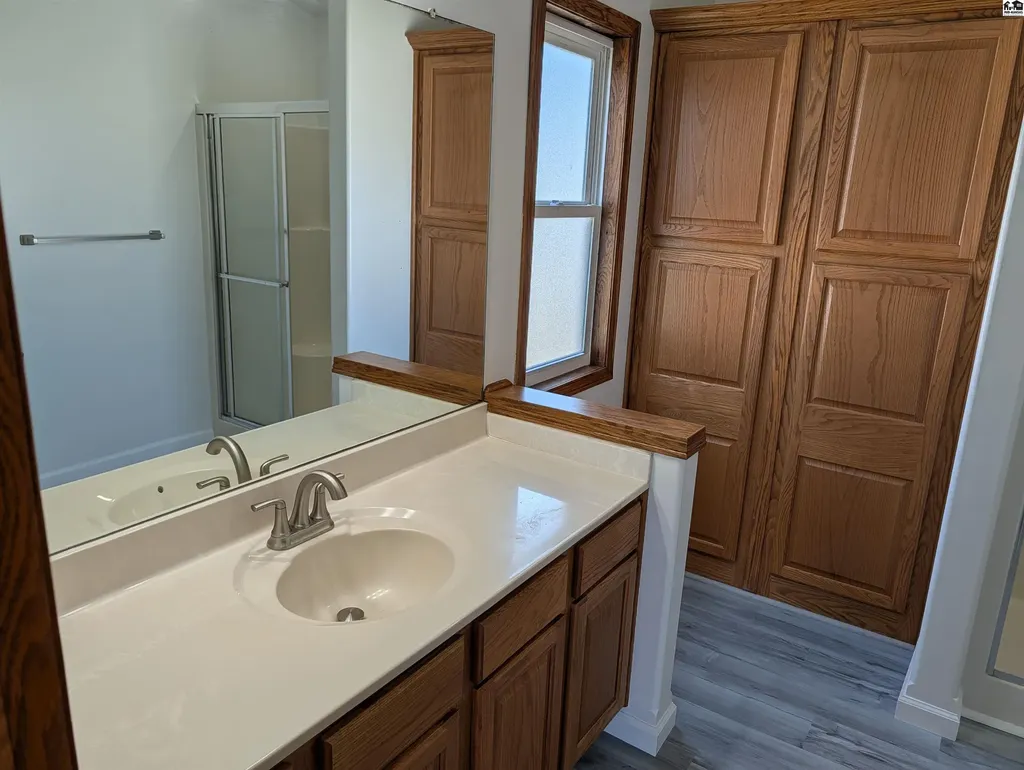 2402 N King Street Hutchinson KS 67502