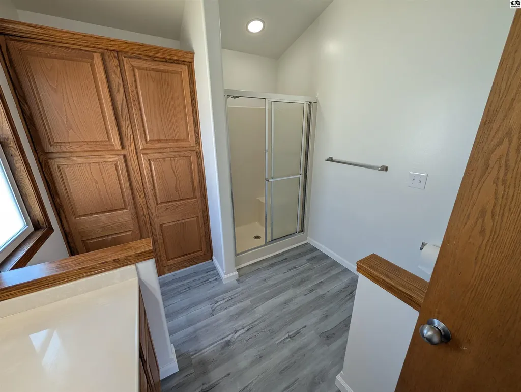 2402 N King Street Hutchinson KS 67502