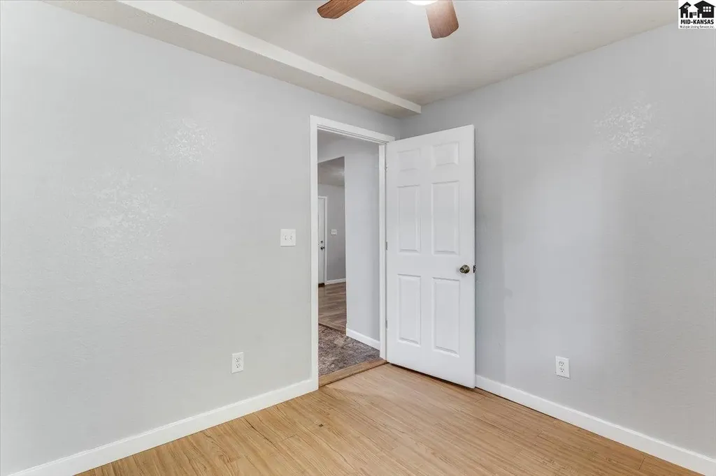 309 E Carpenter Street Hutchinson KS 67501