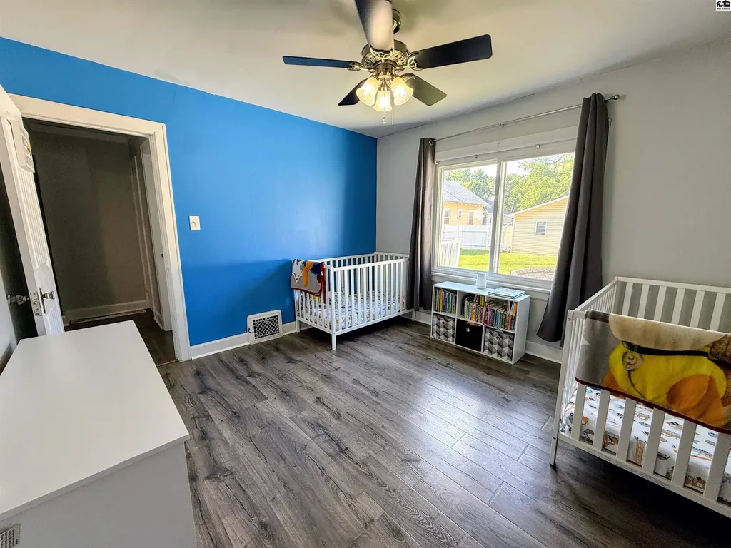 815 N Poplar Street Hutchinson KS 67501
