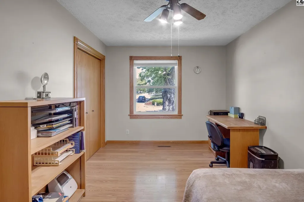 1008 Countryside Drive Mcpherson KS 67460