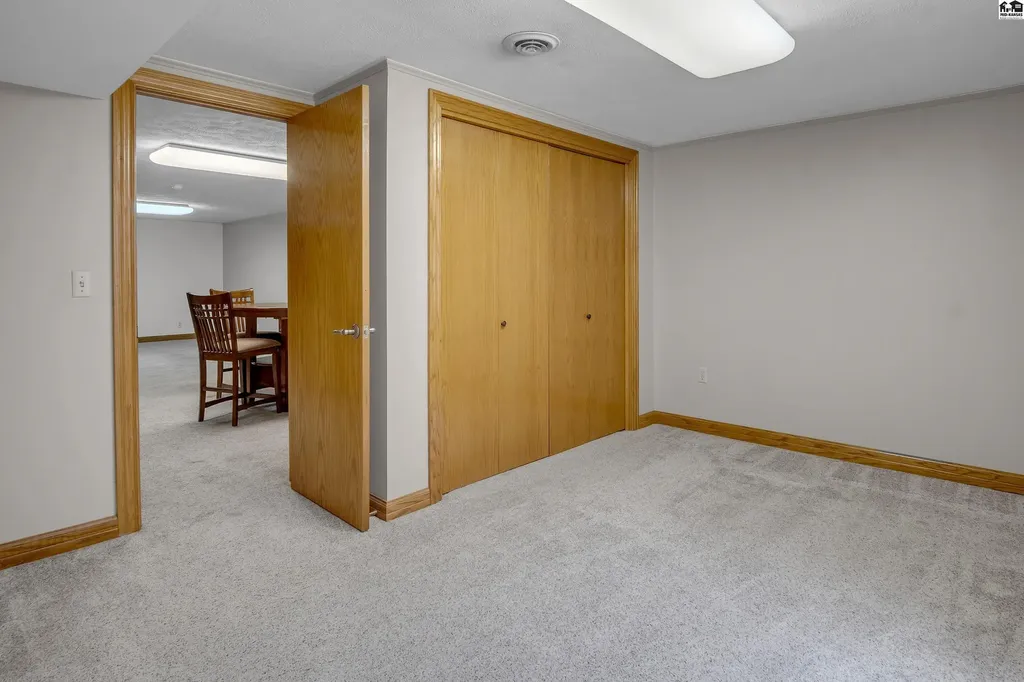 1008 Countryside Drive Mcpherson KS 67460