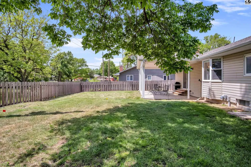 1008 Countryside Drive Mcpherson KS 67460