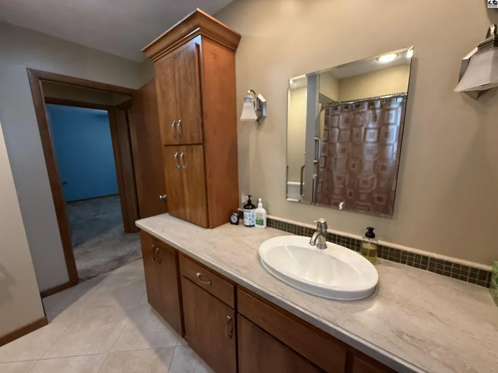 86 Eastwood Drive Hutchinson KS 67502