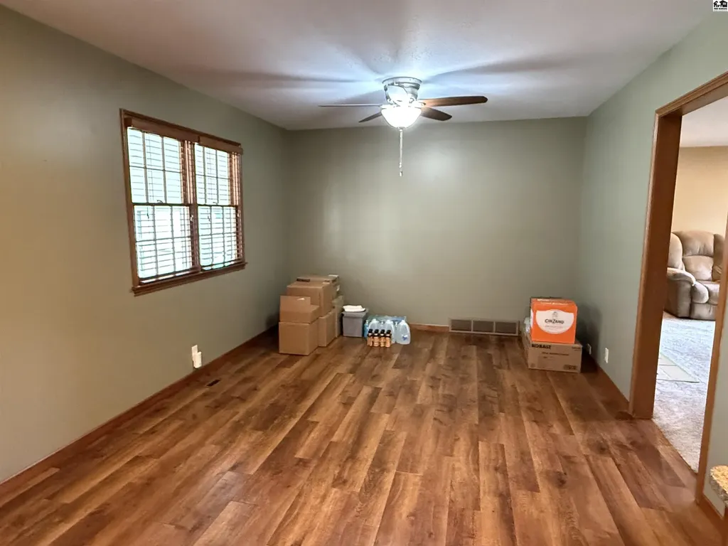 86 Eastwood Drive Hutchinson KS 67502
