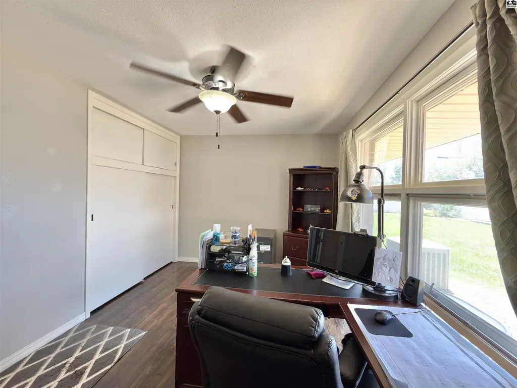 47 Tomahawk Road Hutchinson KS 67502