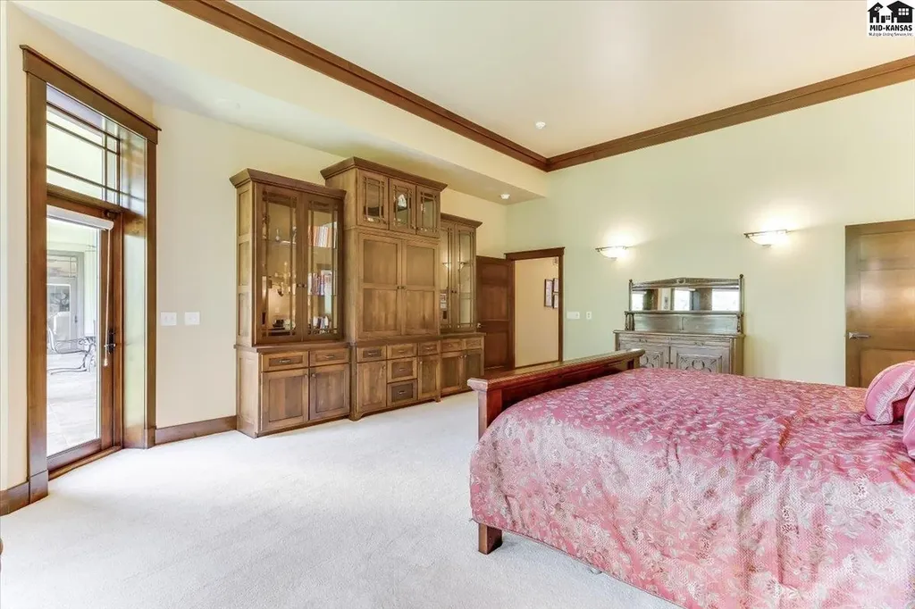 1 Prairie Dunes Drive Hutchinson KS 67502