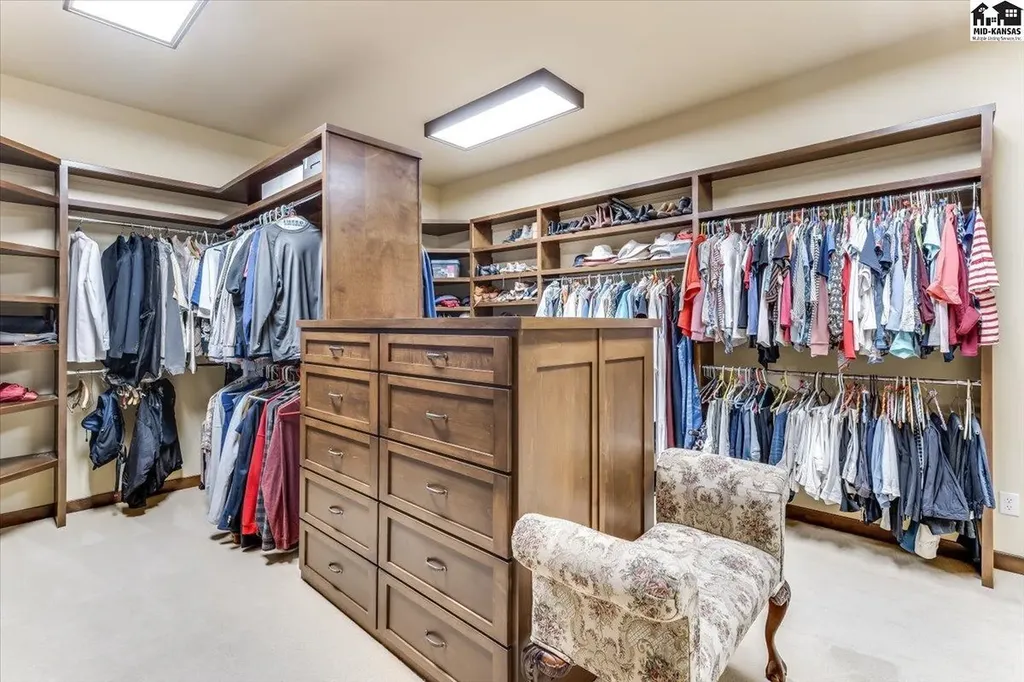 1 Prairie Dunes Drive Hutchinson KS 67502