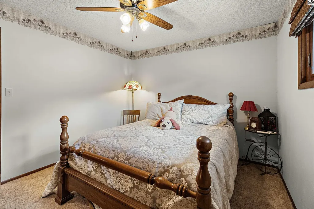 10211 Golden Arrow Drive Hutchinson KS 67502