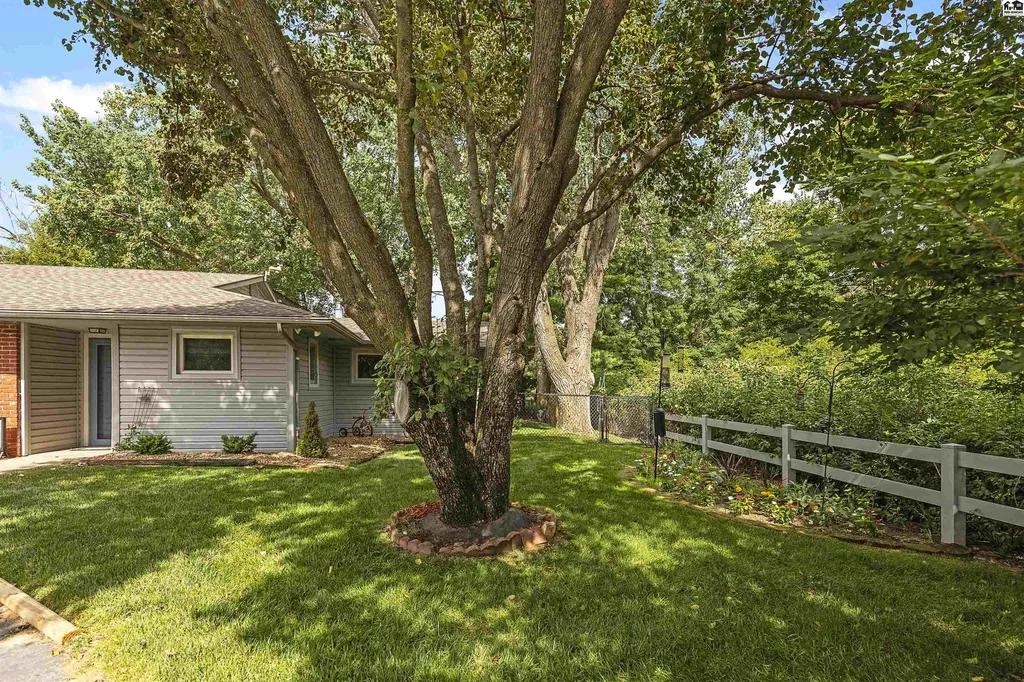 10211 Golden Arrow Drive Hutchinson KS 67502