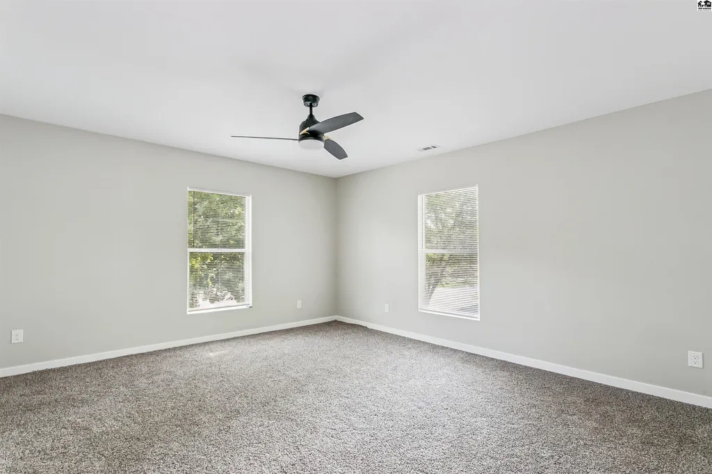 1117 S Main Street Wichita KS 67213