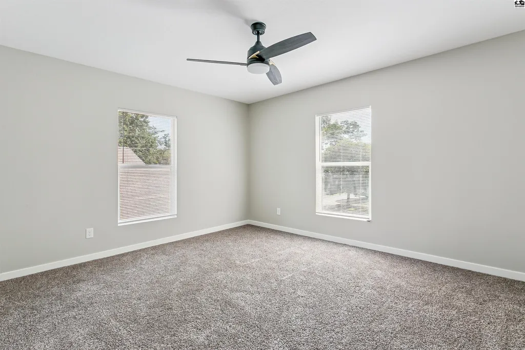 1117 S Main Street Wichita KS 67213