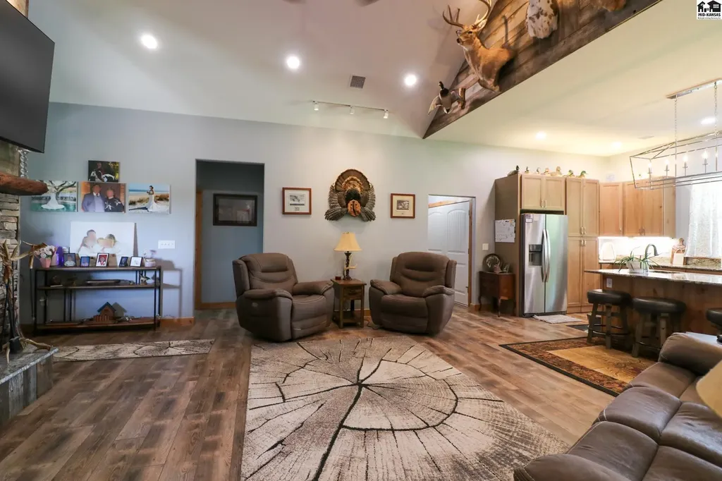 12577 SE 110 Street Norwich KS 67118