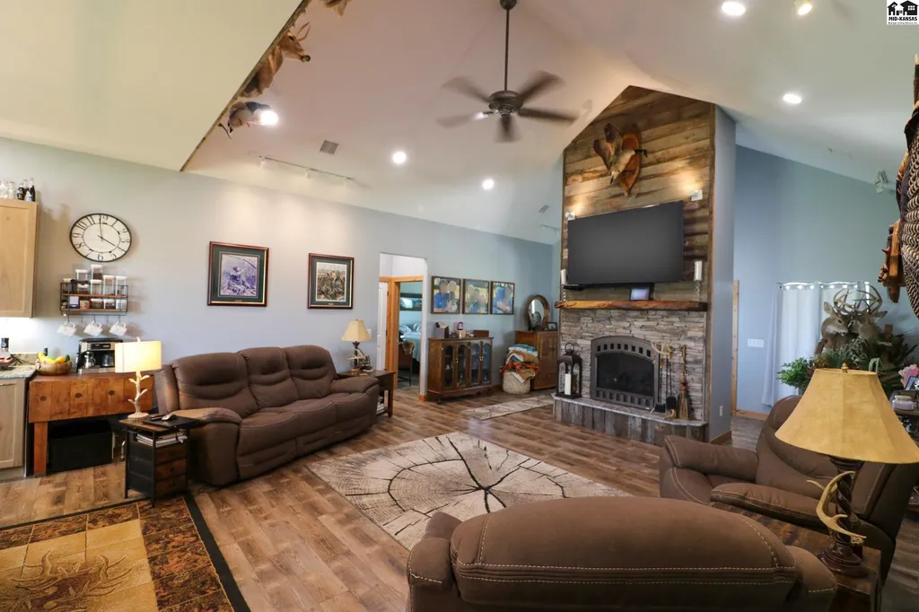 12577 SE 110 Street Norwich KS 67118