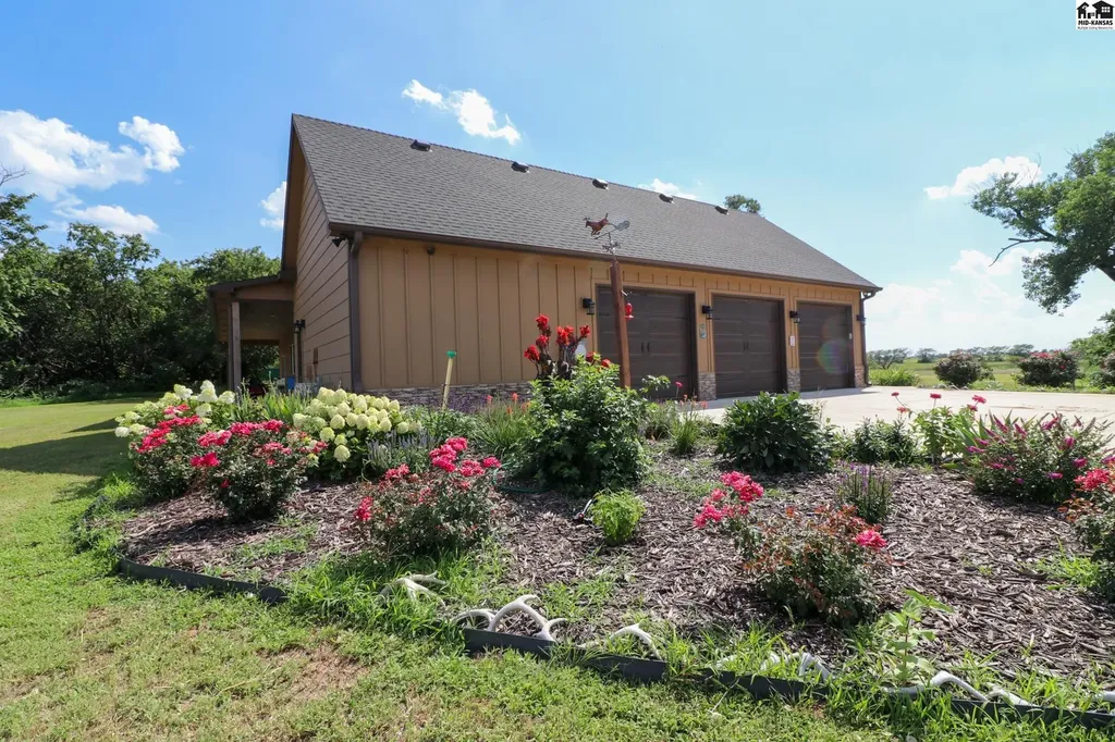 12577 SE 110 Street Norwich KS 67118