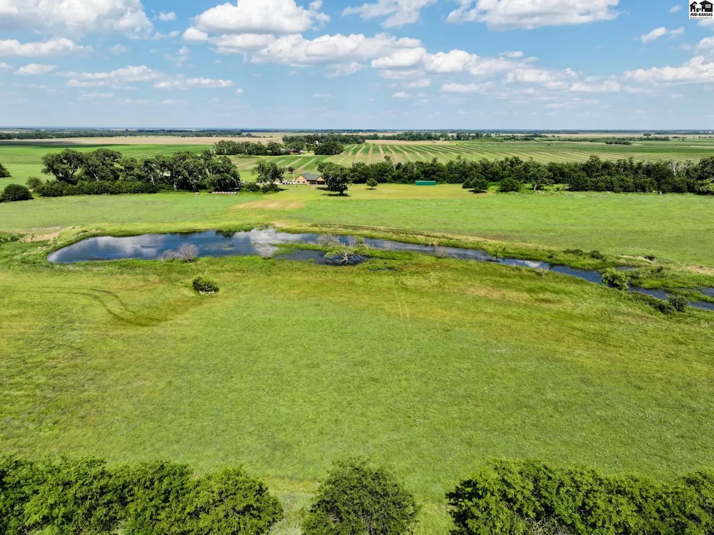 12577 SE 110 Street Norwich KS 67118