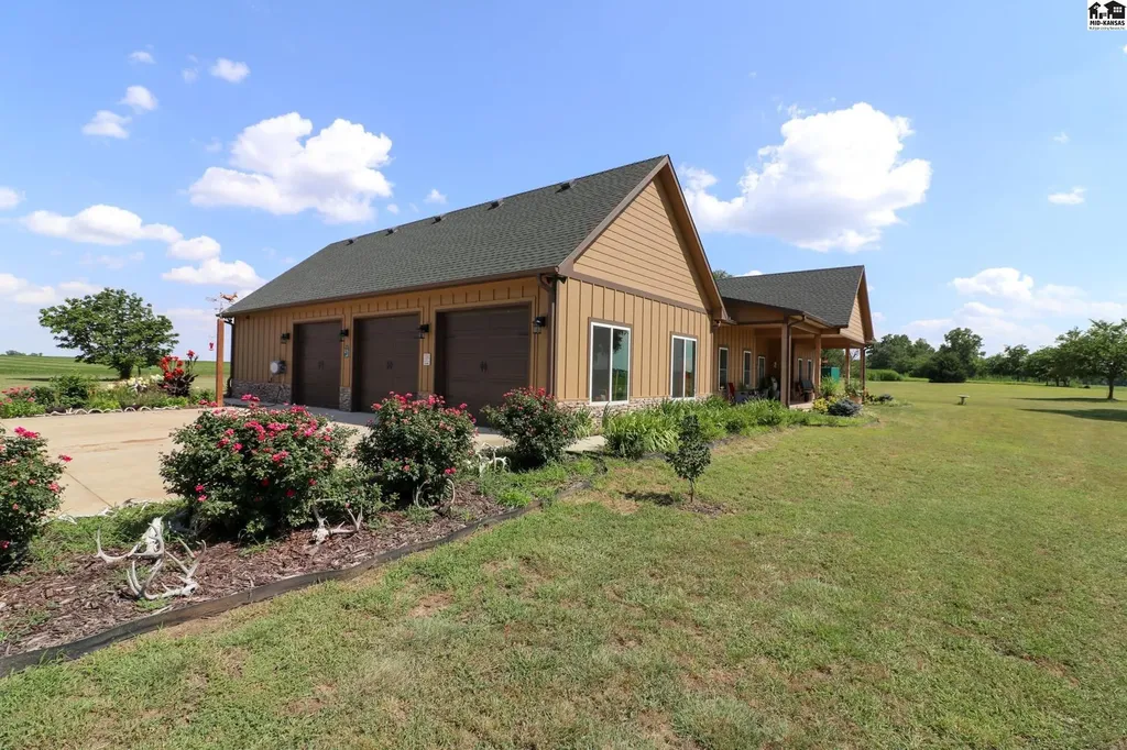 12577 SE 110 Street Norwich KS 67118