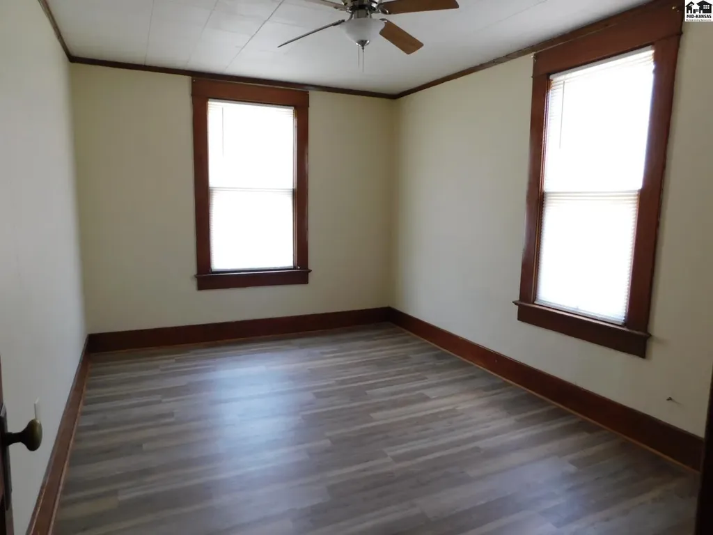 612 N Walnut Street Hutchinson KS 67501