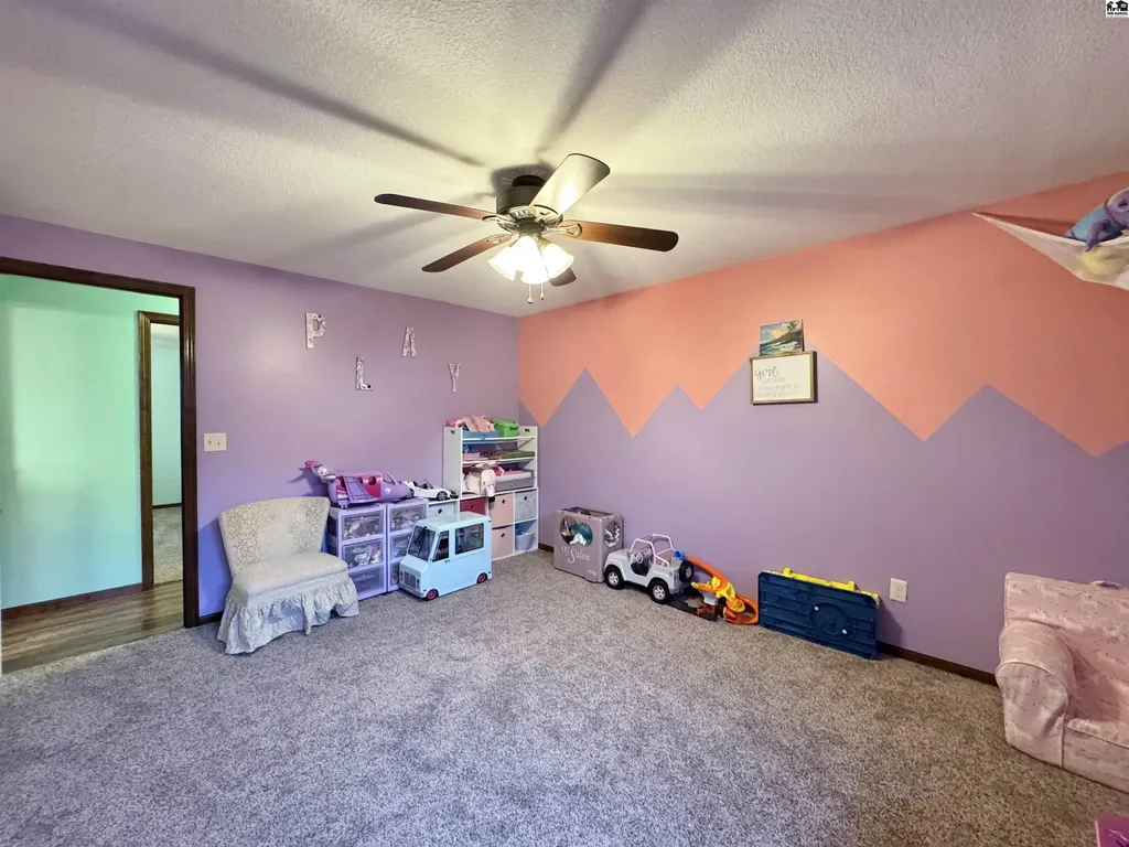 54 Detroit Drive South Hutchinson KS 67505