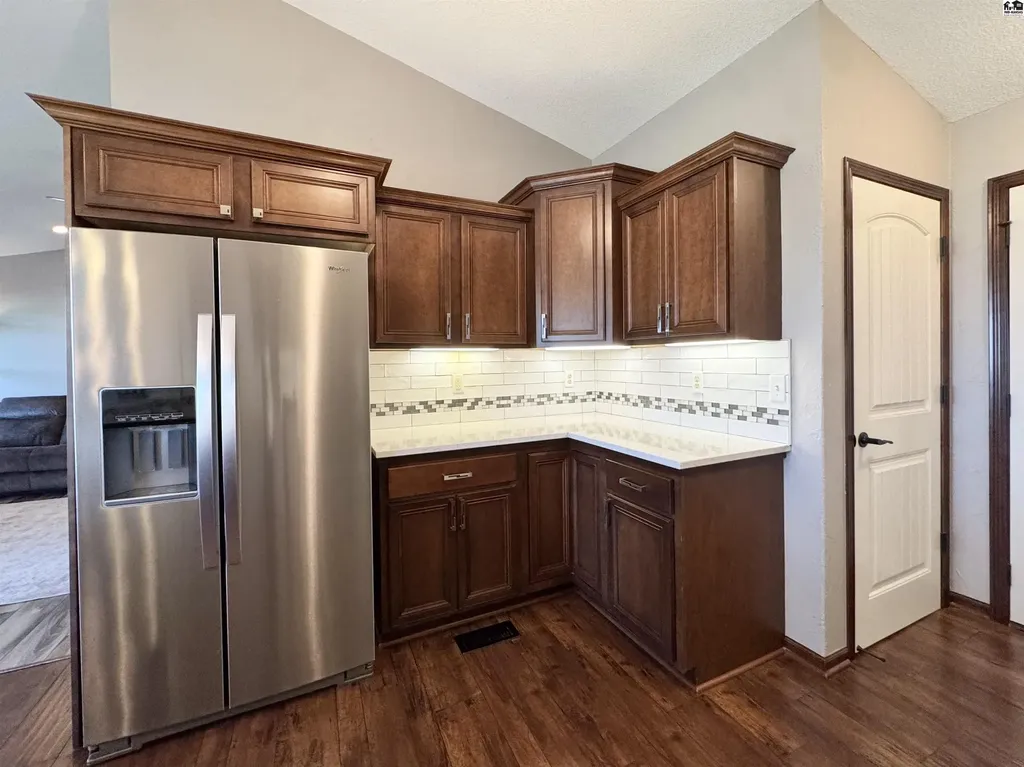 54 Detroit Drive South Hutchinson KS 67505