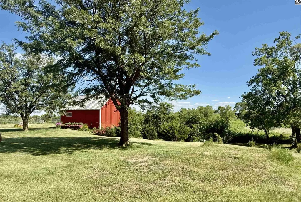 1284 5th Avenue Mcpherson KS 67460