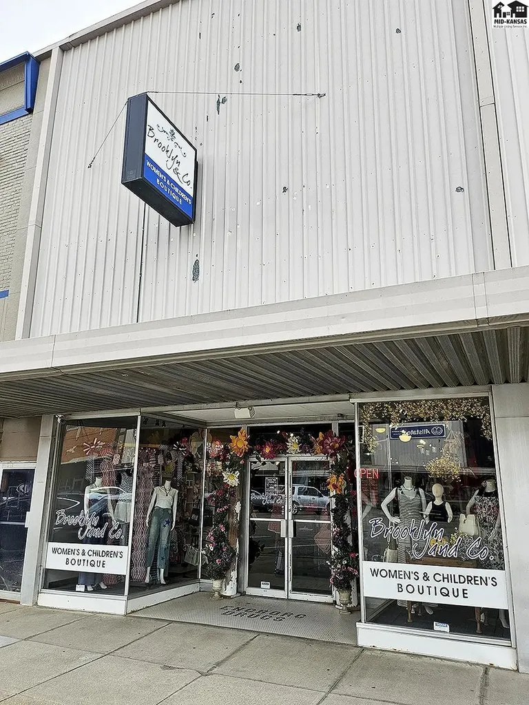 213 N Main Street Mcpherson KS 67460