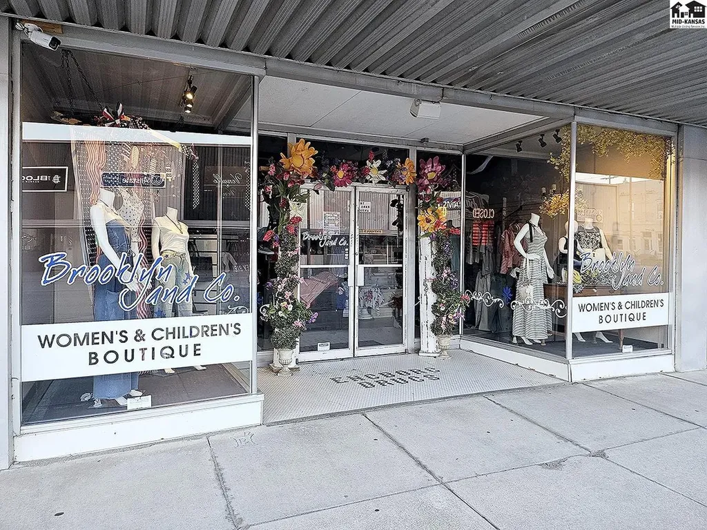 213 N Main Street Mcpherson KS 67460